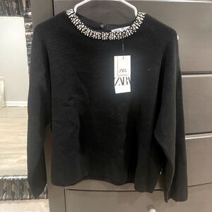 Jeweled collar Zara top